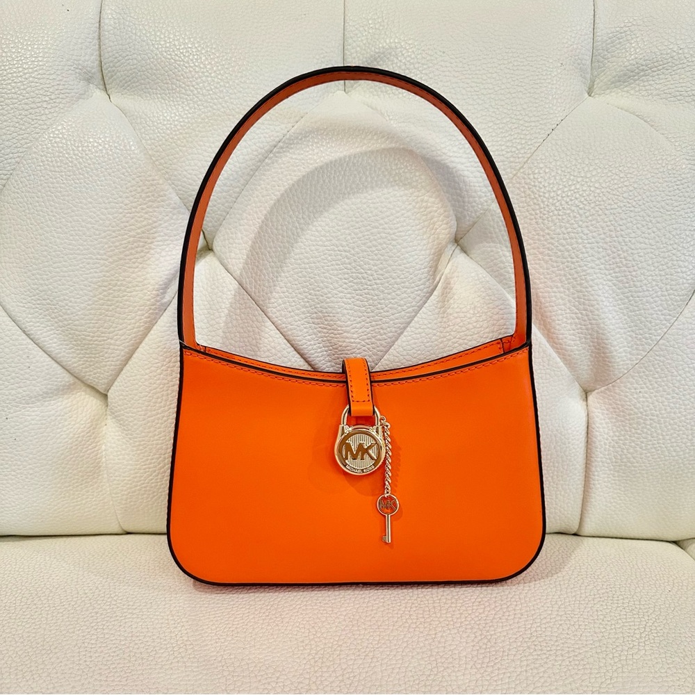 NWT MK shoulder bag